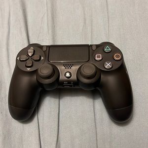 PS4 Controller